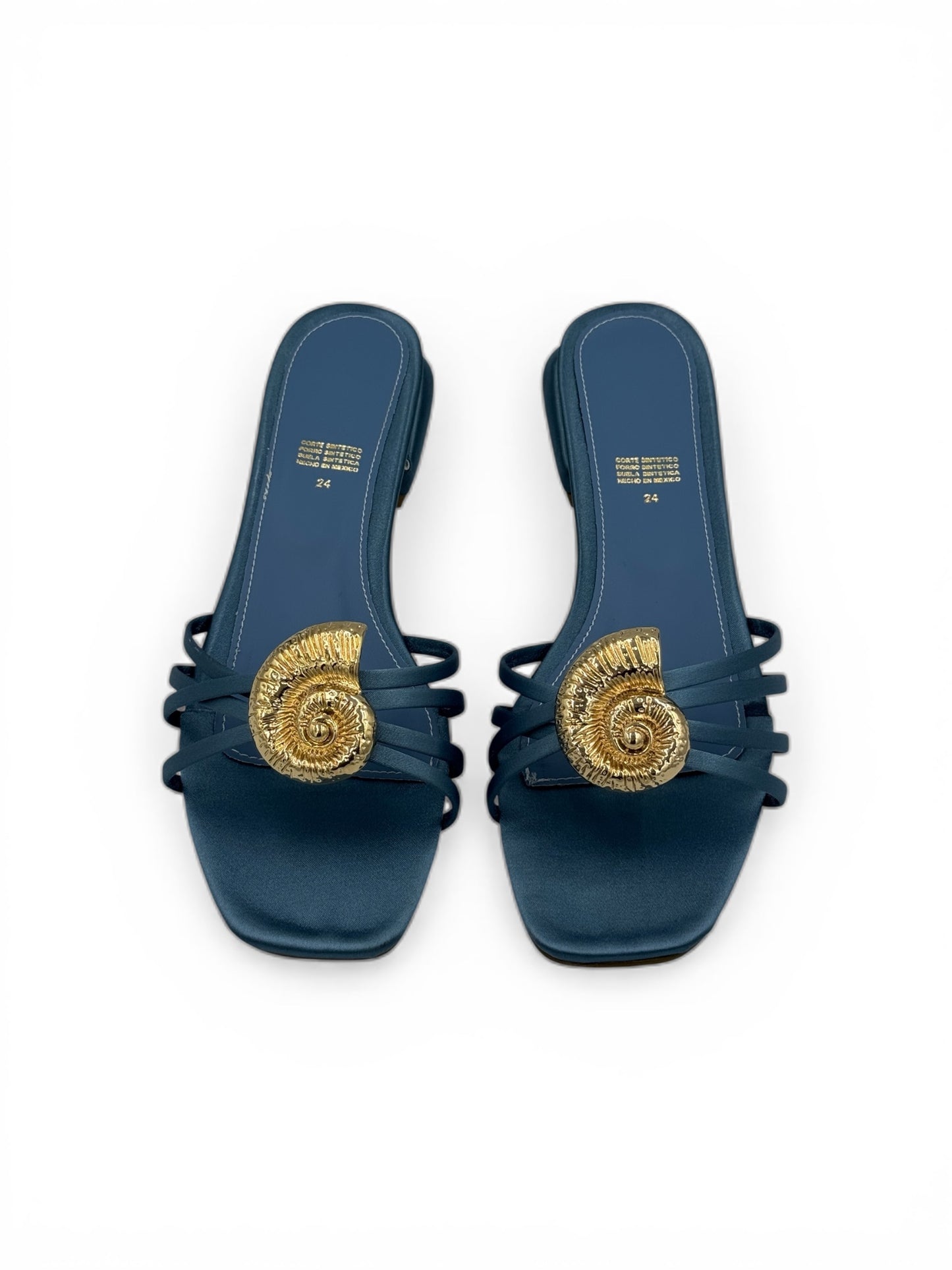 Sandalias de Satín con Adorno de Concha Exclusivo