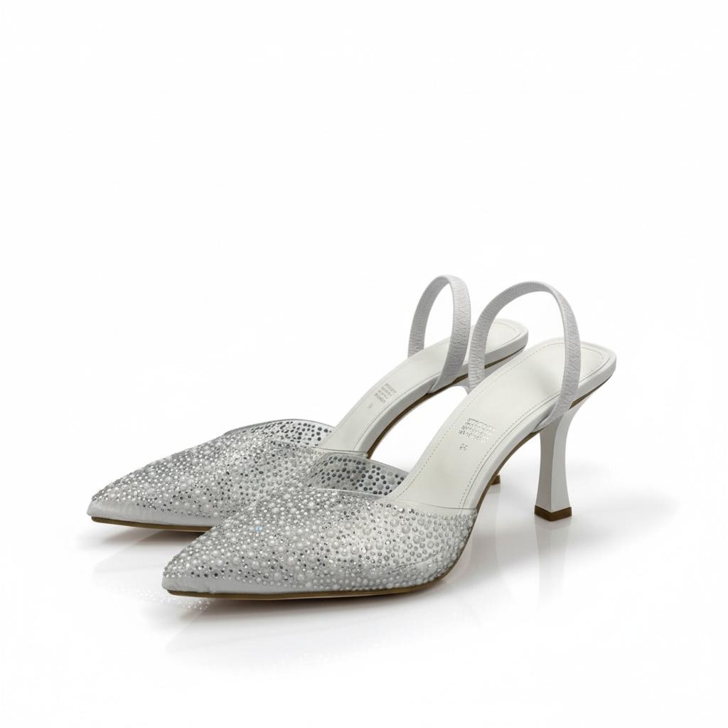 Zapatilla Fiesta perla y pedrería