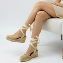 alpargata valeria con cintas ajustables beige estilo fresco primavera