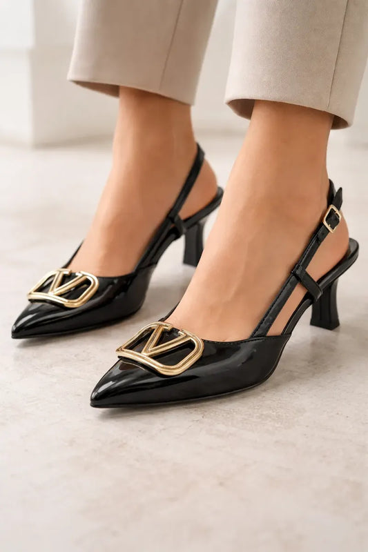 Zapatilla Valentina - Charol Premium Escote en V Tacón 5cm