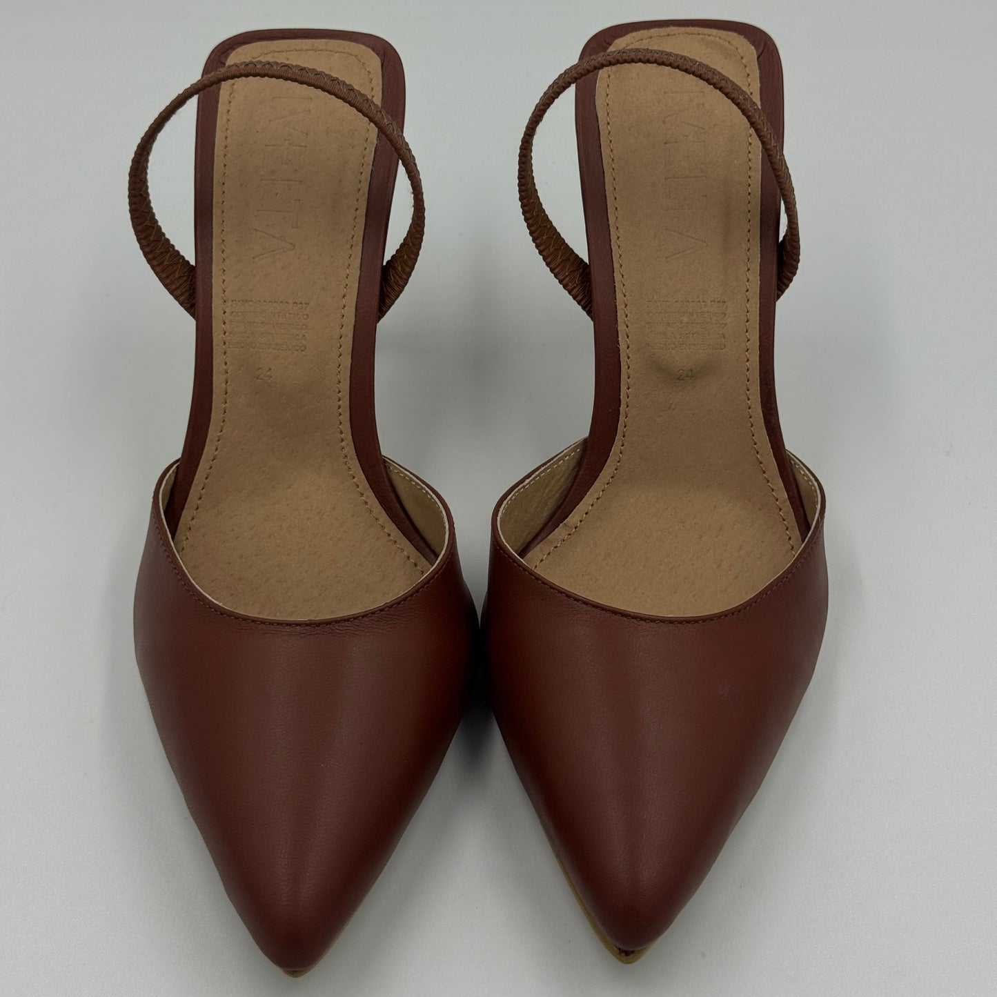 Zapatilla Piel