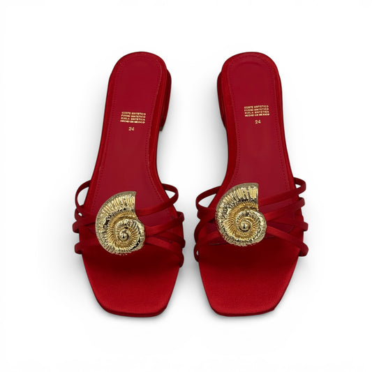 Sandalias de Satín con Adorno de Concha Exclusivo