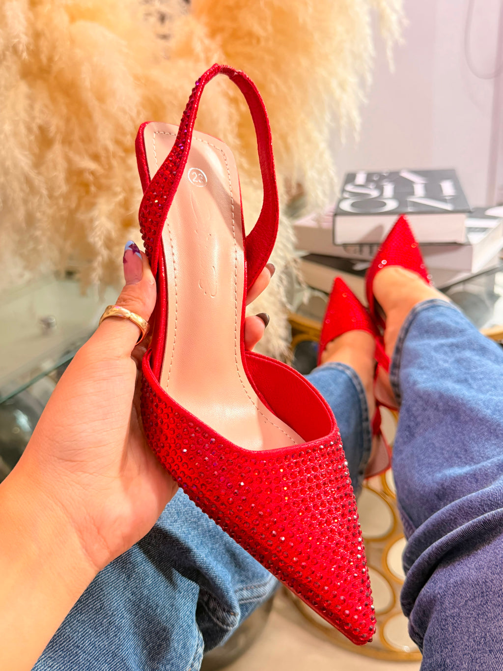 Zapatilla brillos